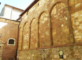 Visit Colle di Val d'Elsa Toscana Concattedrale Santi Alberto e Marziale - Duomo Colle esterno