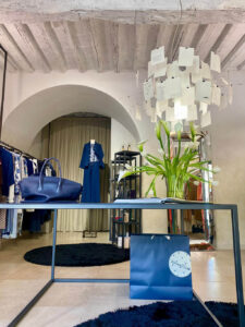 BiancaTilde abiti essenze moda artigianale profumeria artistica negozio visit Colle di Val d'Elsa